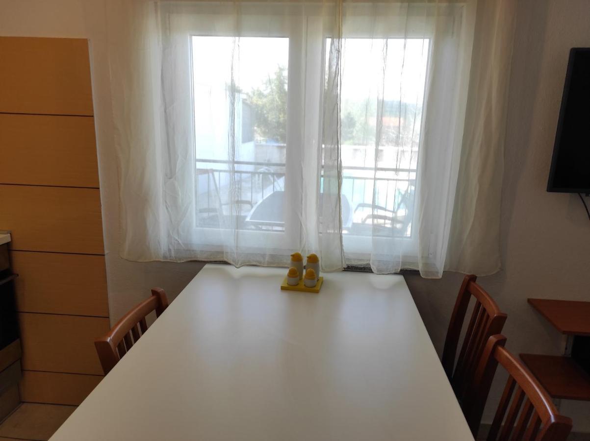 שיבניק Apartment Joy II מראה חיצוני תמונה