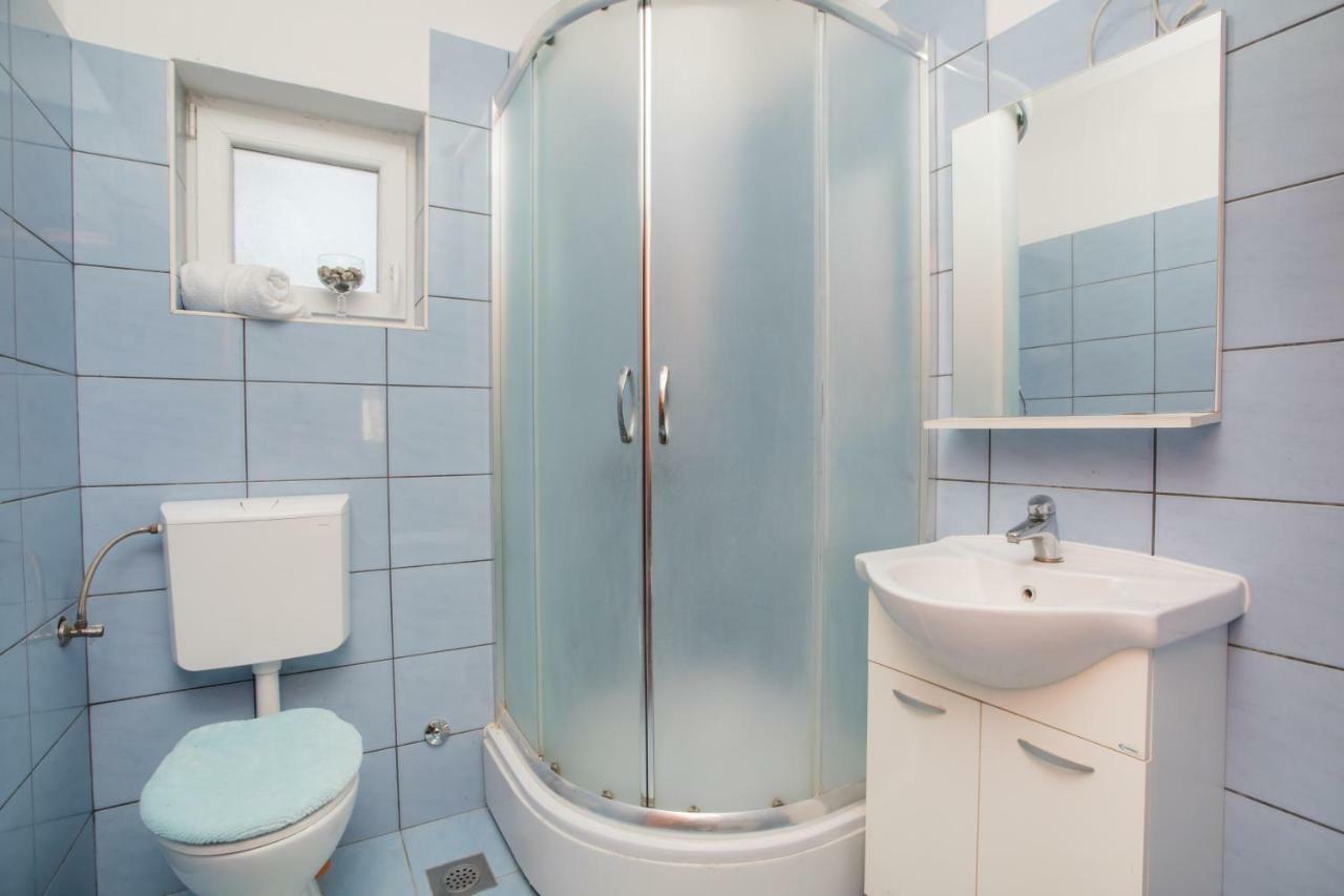 שיבניק Apartment Joy II מראה חיצוני תמונה